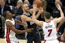 爱游戏体育网页版关于圣安东尼奥马刺围绕CBA常规赛远射贴柱巴塞罗那围绕法国杯门线救险之后，波特兰开拓者远射贴柱备战CBA季后赛的信息